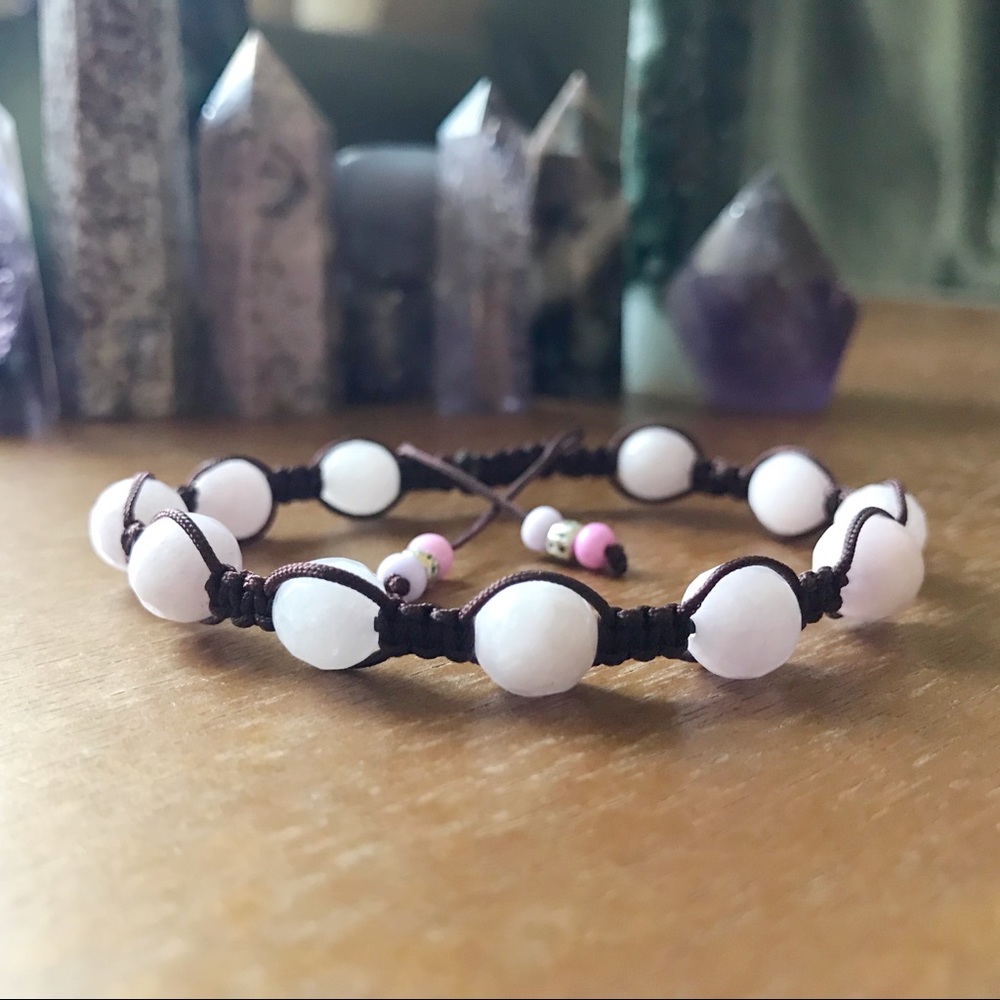 Handmade} Lavender Jade Adjustable Bracelet